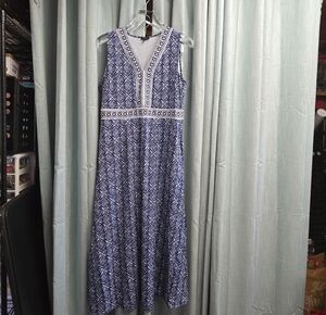 Talbots Navy and White Sleeveless Printed Maxi Dress
